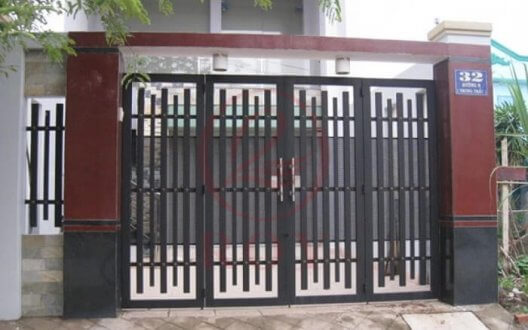 Iron gate
