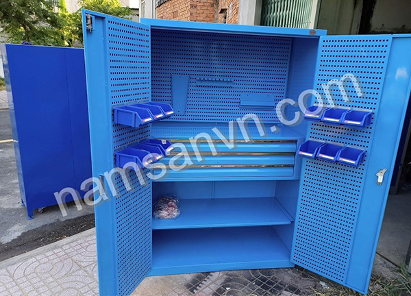 NS-1800-3 2-door 3-drawer tool cabinet