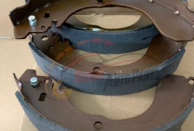 Expander rear brake pads