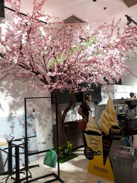 Artificial cherry blossoms