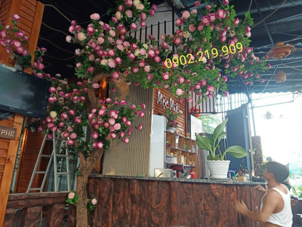 Artificial roses