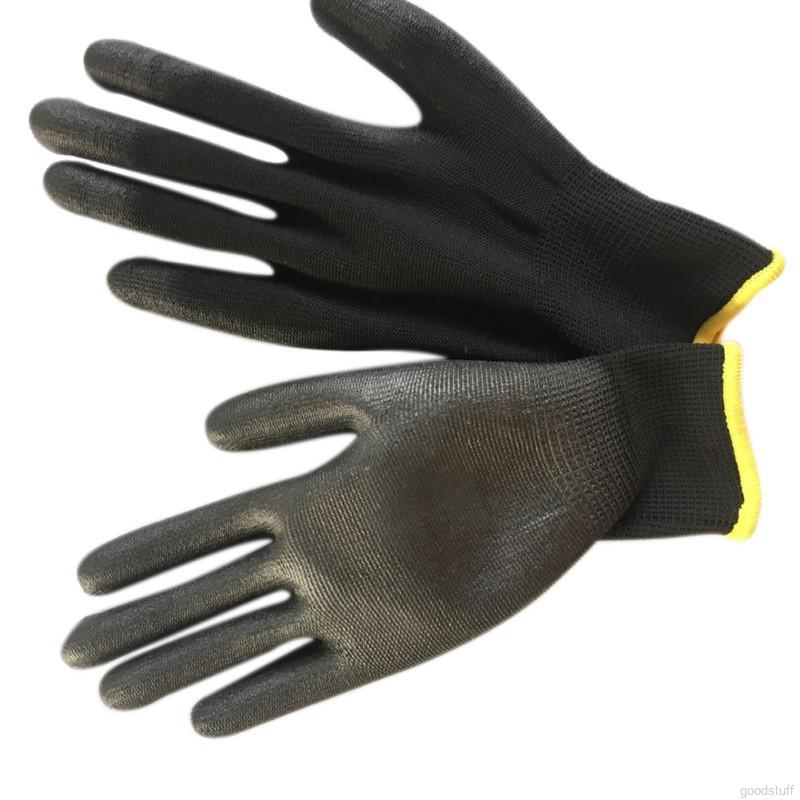 Oil resistant gloves