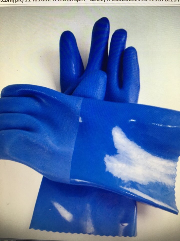Oil resistant gloves