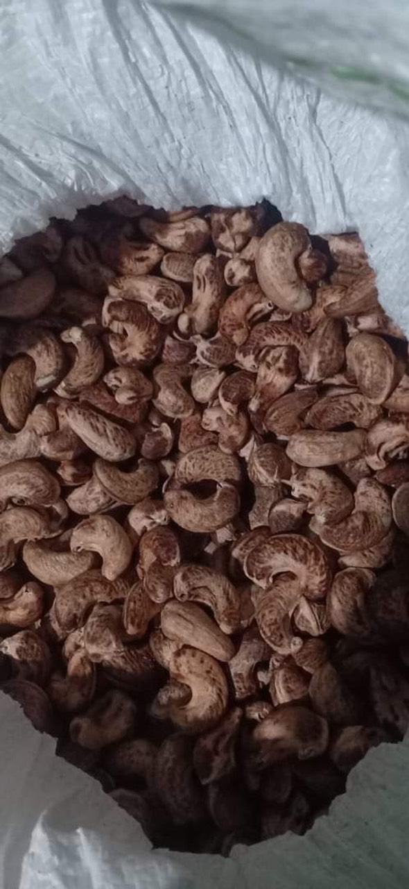 Seasoned Cashews
