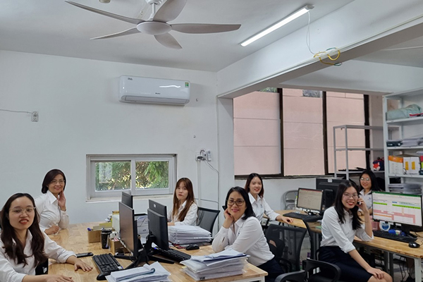 Phuong Uyen company image