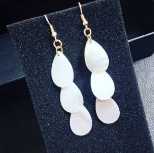 Shell earrings