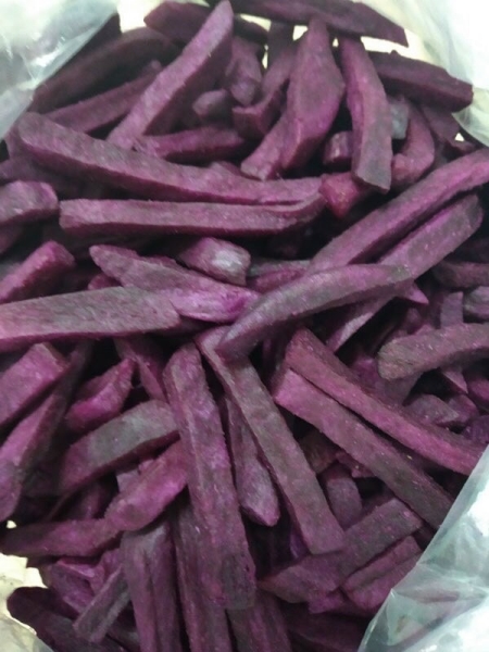 Dried purple sweet potato