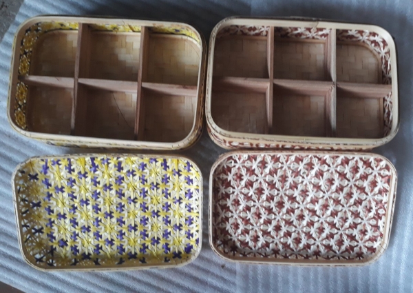 Rattan trays and plates