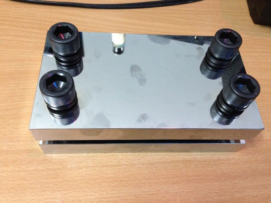 Chrome-plated rubber jig