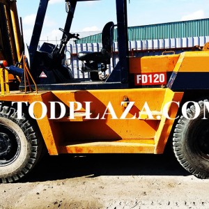 12 tons Komatsu Forklift
