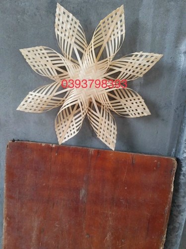 Bamboo and rattan decorative products