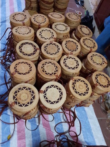 Bamboo and rattan handbags