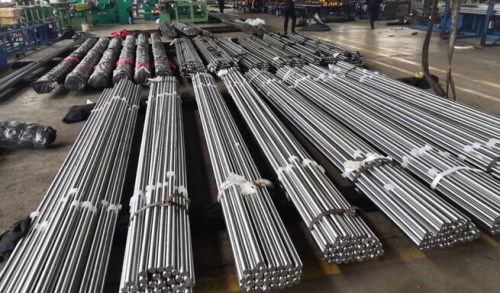 Round steel material