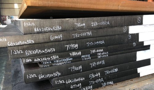 Round steel material