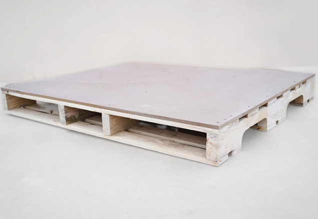 Plywood pallet