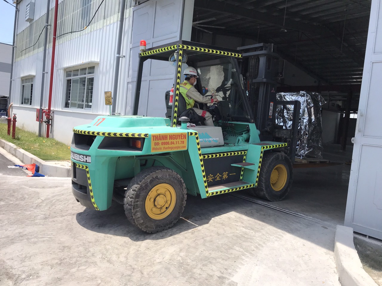 Forklift Rental