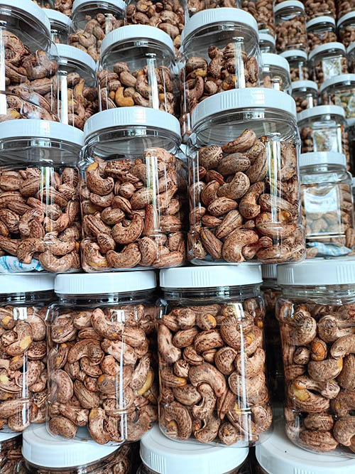 Cashews