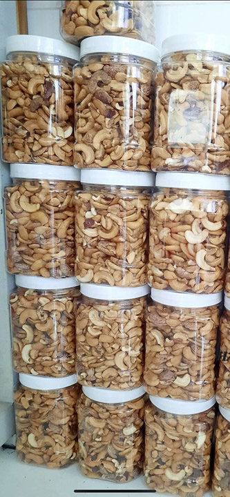 Cashews