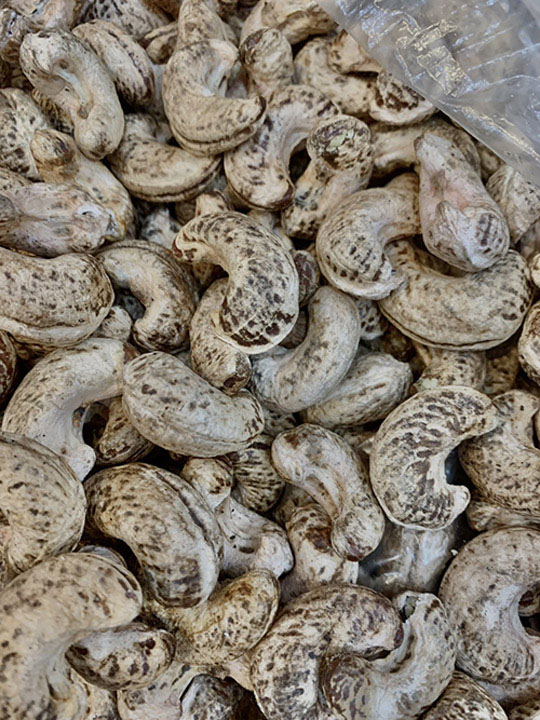Cashews
