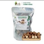 Packed macadamia nuts