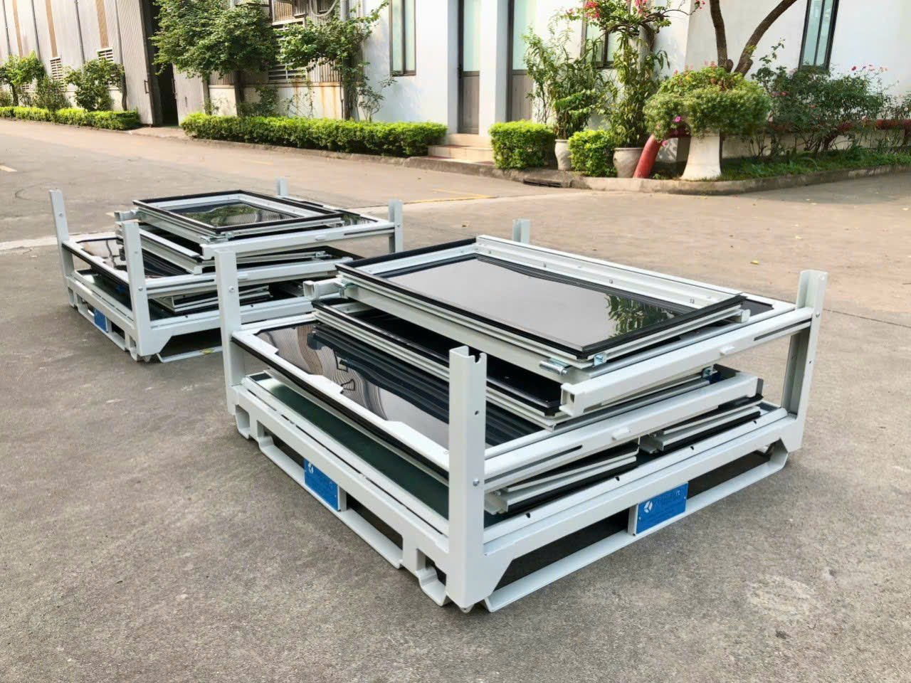 Heavy Duty Powder Coated Steel Transport Cage Custom Size Stackable Foldable Container Box
