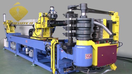 CNC pipe bending machine