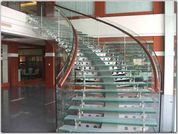 Tempered glass staircases