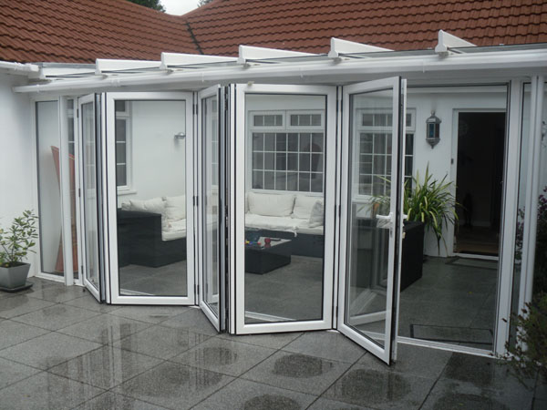 Xingfa aluminum folding-sliding door