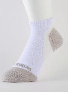 White 5-toe socks
