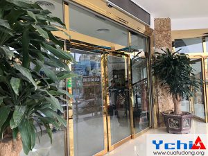 YCHI Automatic sliding door