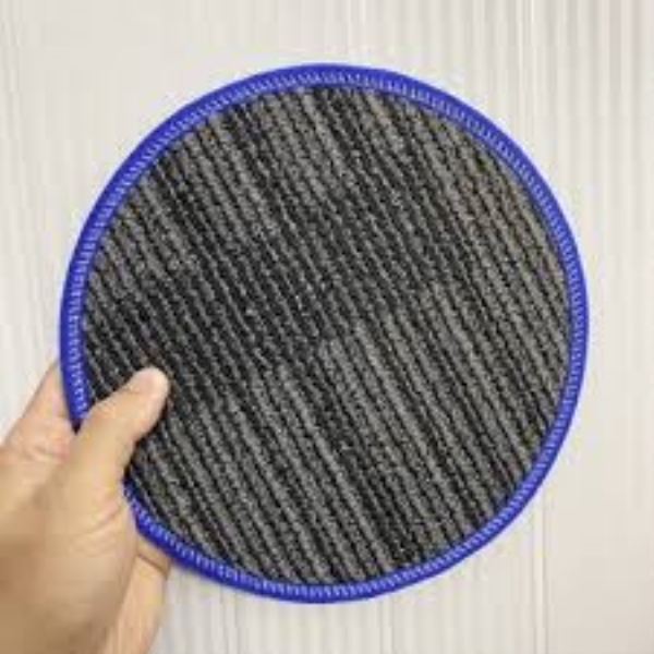 Needle punched nonwoven fabric trivet