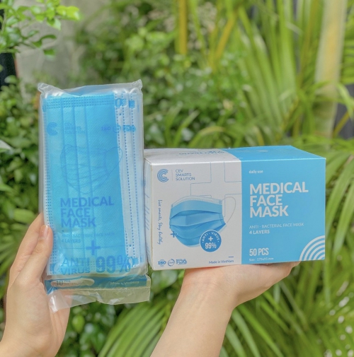 Medical face mask