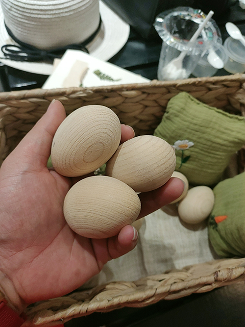 Poultry eggs