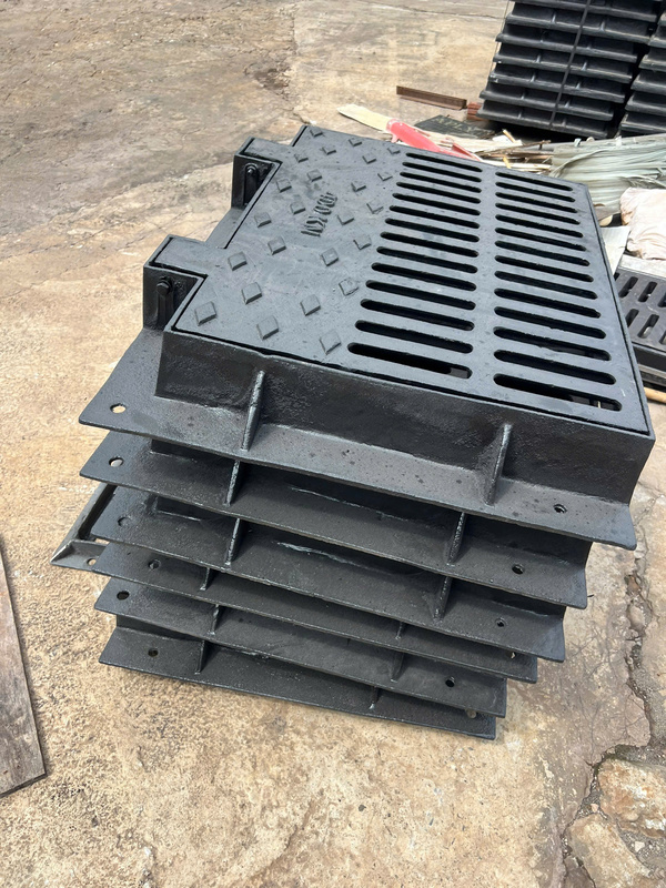 Cast Iron Kerb