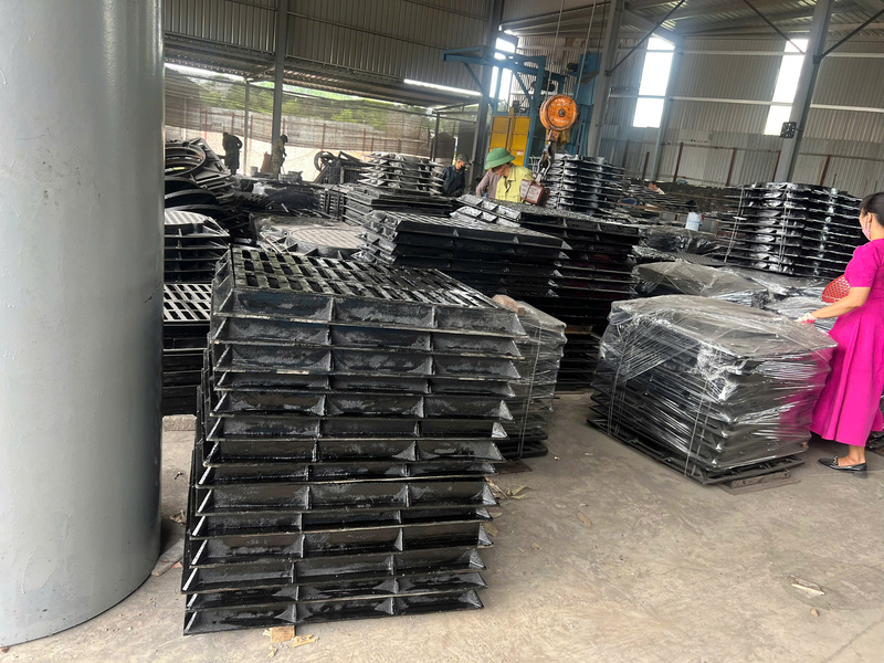 Cast Iron Kerb