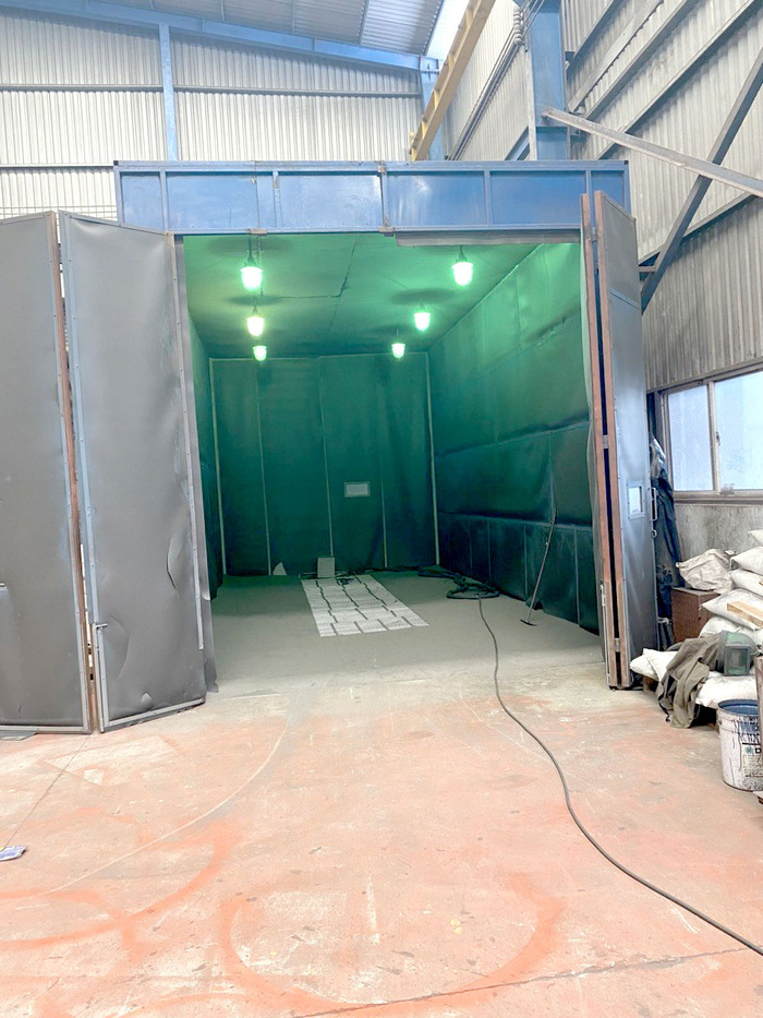 Blasting room 8000 x 4000 x 4000mm