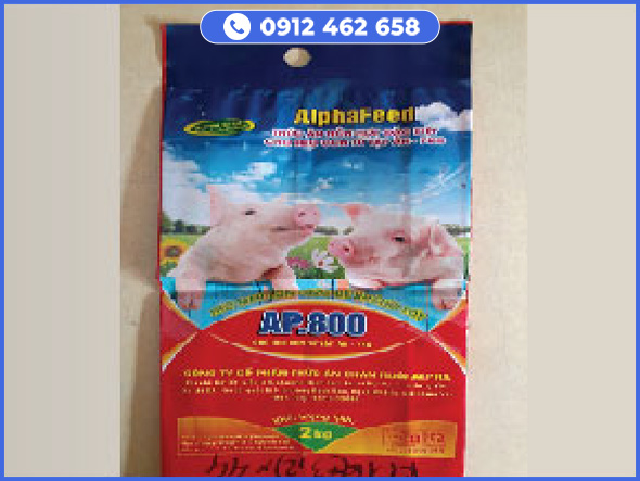 Animal feed bag