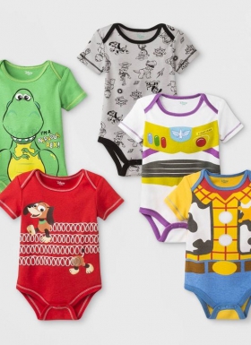 Newborn clothing
