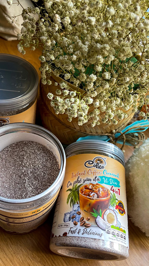 Coconut milk coffee