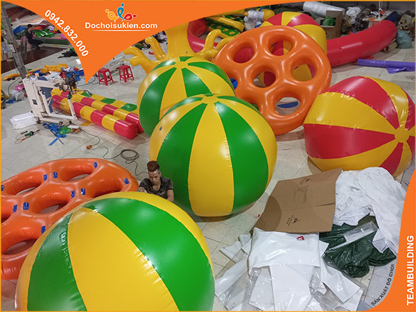 Inflatable toys