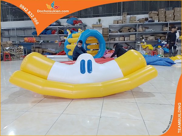 Inflatable toys