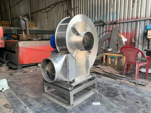 Centrifugal fan