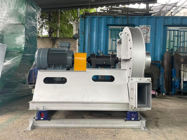 Centrifugal fan