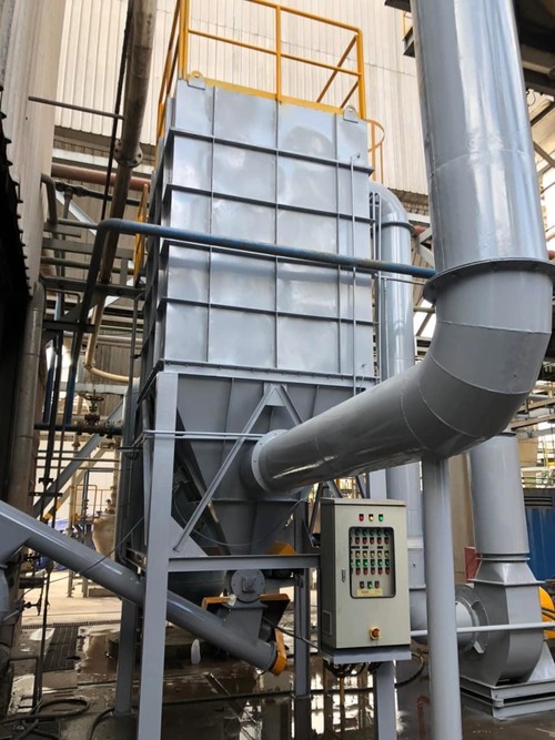 Fabric bag dust filtration system