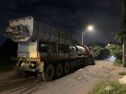 Sludge dryer