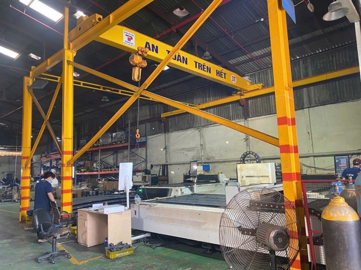 ALUGOS company image