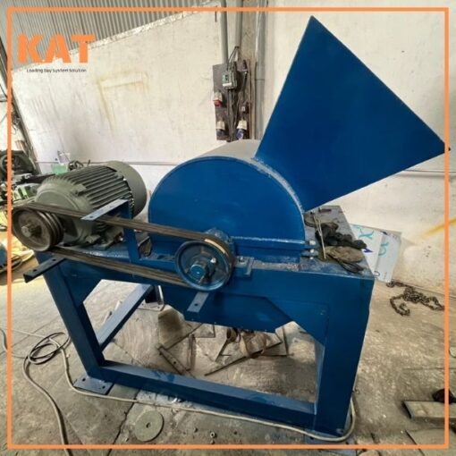 Fertilizer crusher