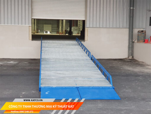 10-Ton grating deck container ramp