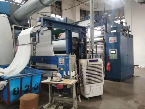 Fabric dyeing equipment
