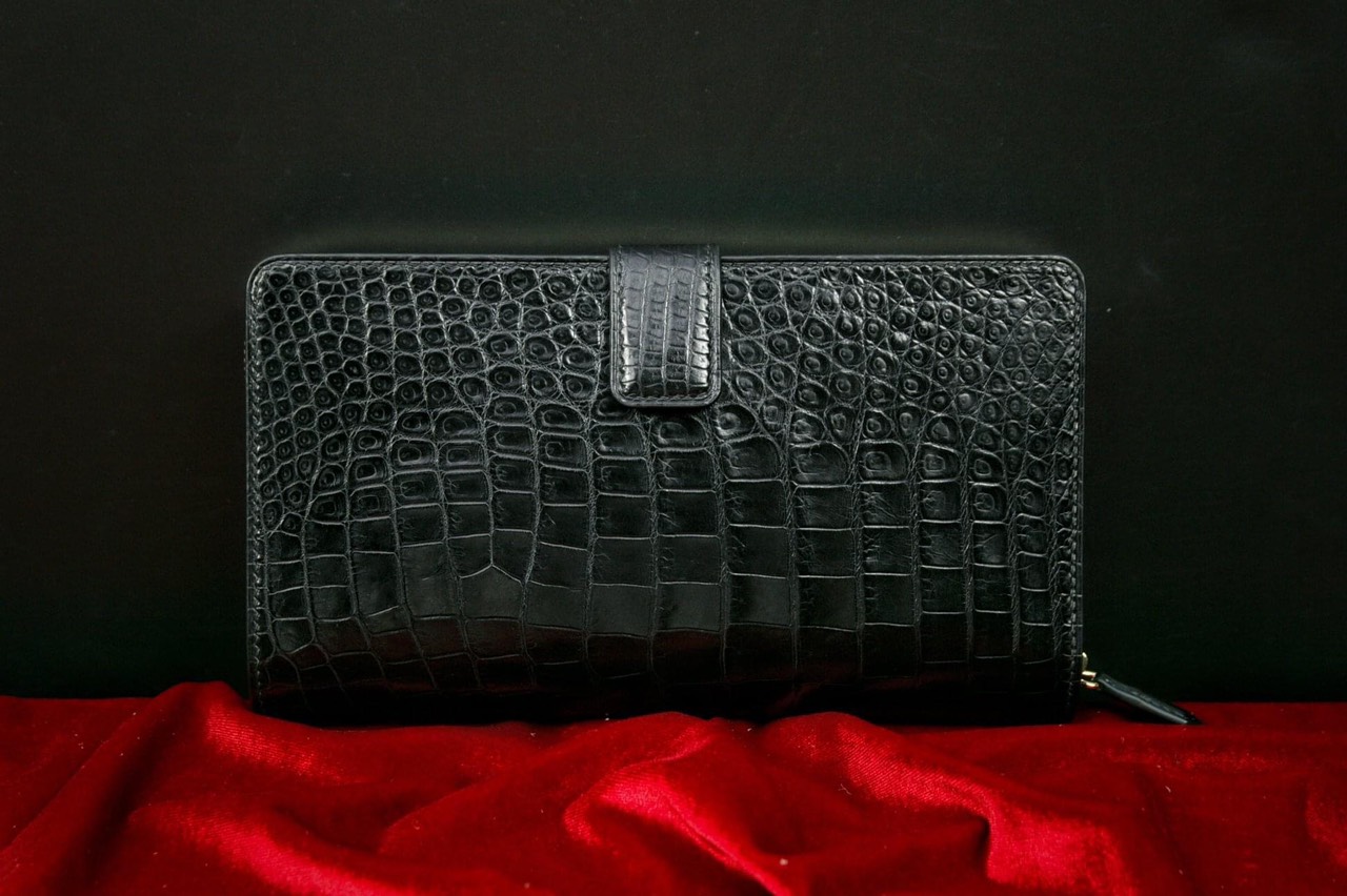 Leather clutch bag